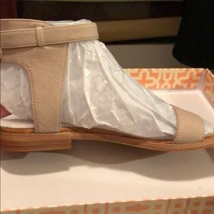 Flat ankle strap sandal